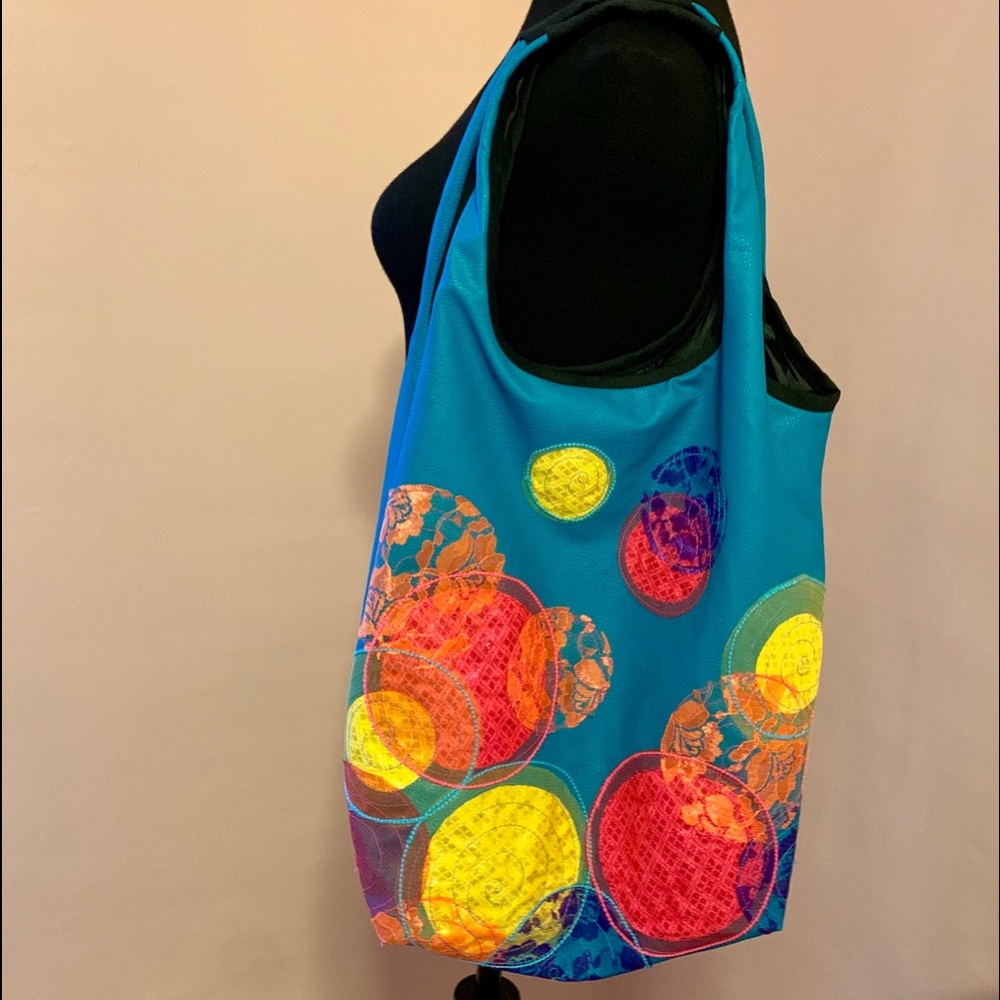 NWOT.    Thai Zabede bag